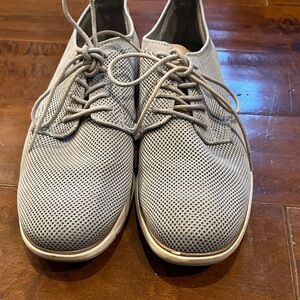 Men's Classic Gray Derby Shoes
